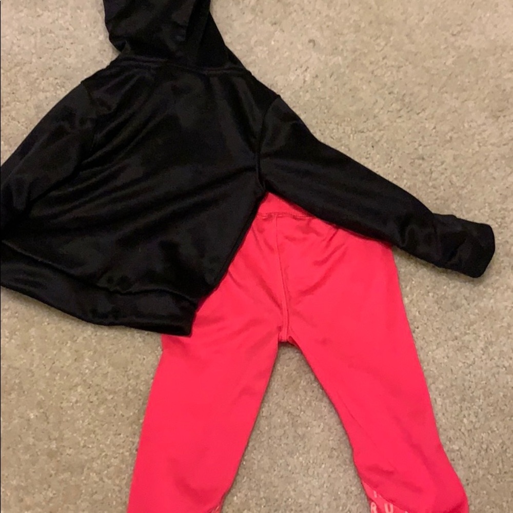 2 Under Armour 18 month sets - Picture 5 of 5